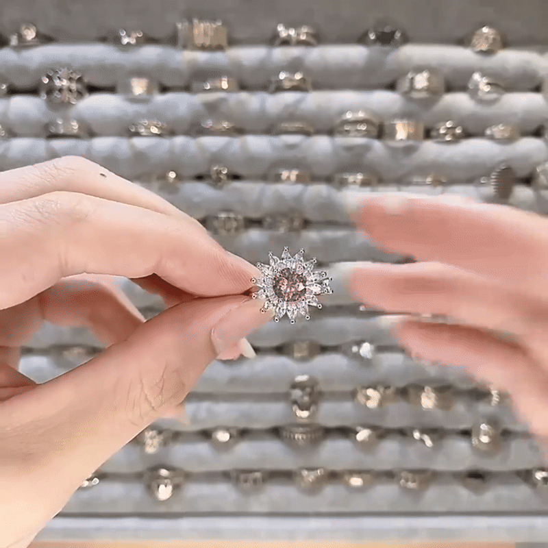 942 Sterling Silver Pearl Daisy Ring